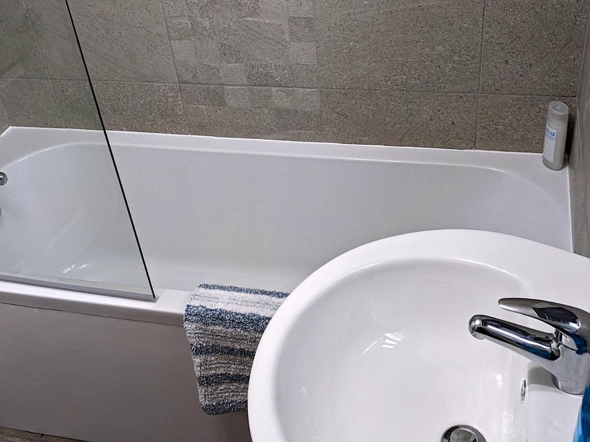 Racecourse Apartment ドンカスター エクステリア 写真